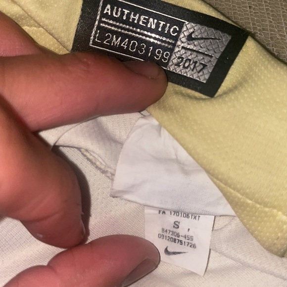 Club America 17/18 jersey - Picture 7 of 7